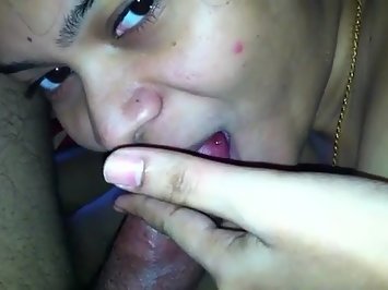 Tamil Sexy Babe Homemade Blowjob Sex Video